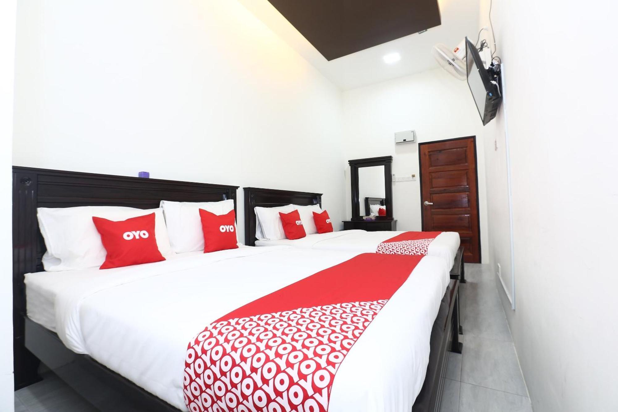 Super Oyo 89678 Ady Hotel كُوالا تيرينغانو المظهر الخارجي الصورة