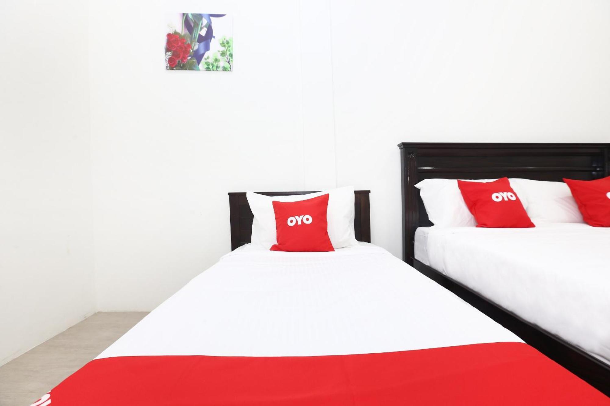 Super Oyo 89678 Ady Hotel كُوالا تيرينغانو المظهر الخارجي الصورة